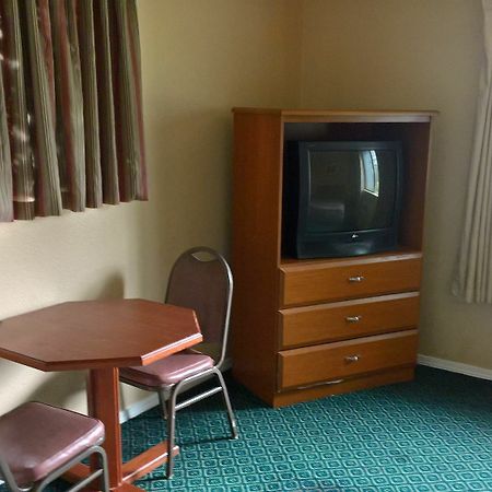 Portland Value Inn And Suites Zewnętrze zdjęcie
